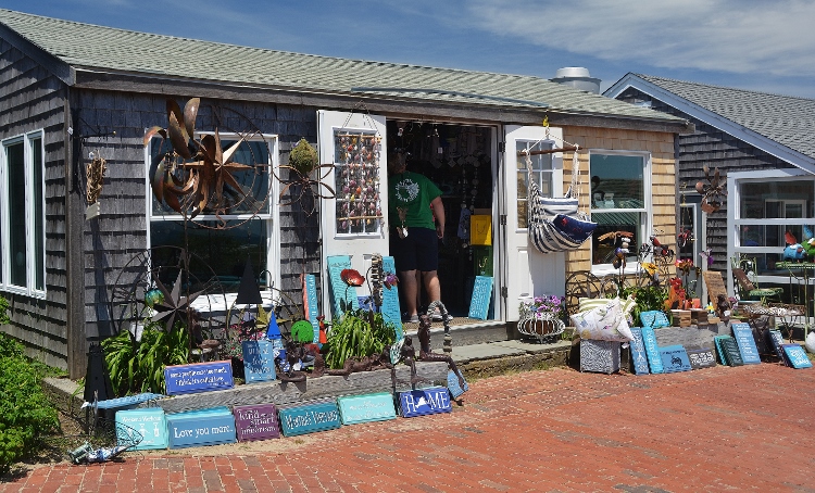 souvenir shop